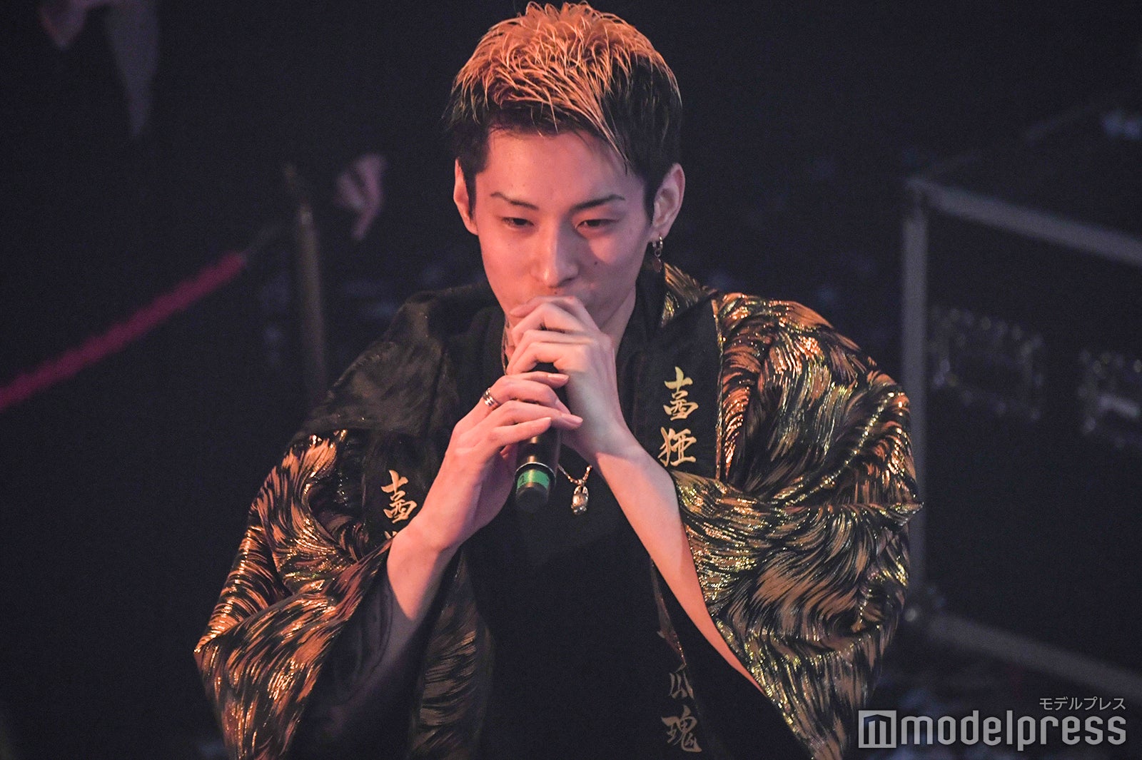 DJ脇 「レペゼン恐怖のカウントダウンライブ ～ガチで生配信～」（C）モデルプレス