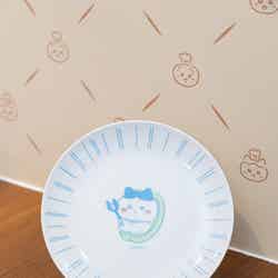 ハチワレのピーマン肉詰め皿 1,540円(C)nagano