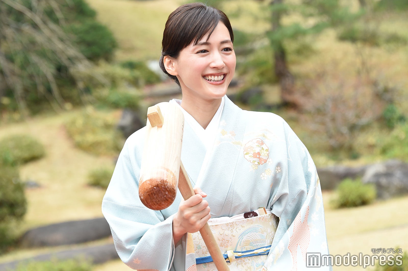 綾瀬はるか（C）モデルプレス