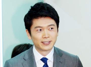 え、そこに歯ブラシ？TBS井上貴博アナ、驚きの歯ブラシ保管場所を公開「丁度良い角度で安定感」とお気に入り