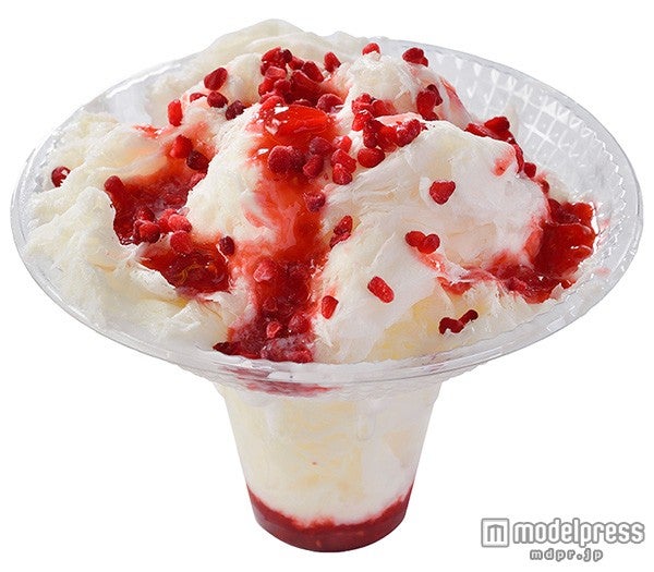スノーシェイブアイス（ミックスベリー）￥750／TDL（C）Disney