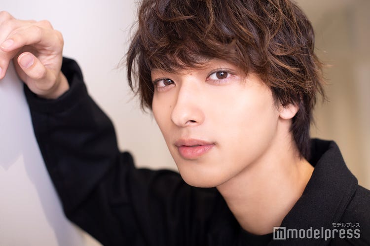 横浜流星 ブレイクを裏付ける人柄と姿勢 田中圭からの影響 連ドラ初主演への思い語る シロでもクロでもない世界で パンダは笑う インタビュー モデルプレス 横浜流星 ブレイクを裏付ける人柄と姿勢 田中圭からの影響 連ドラ初主演への思い語る シロでもクロでもない世界で パンダは笑う インタビュー モデルプレス