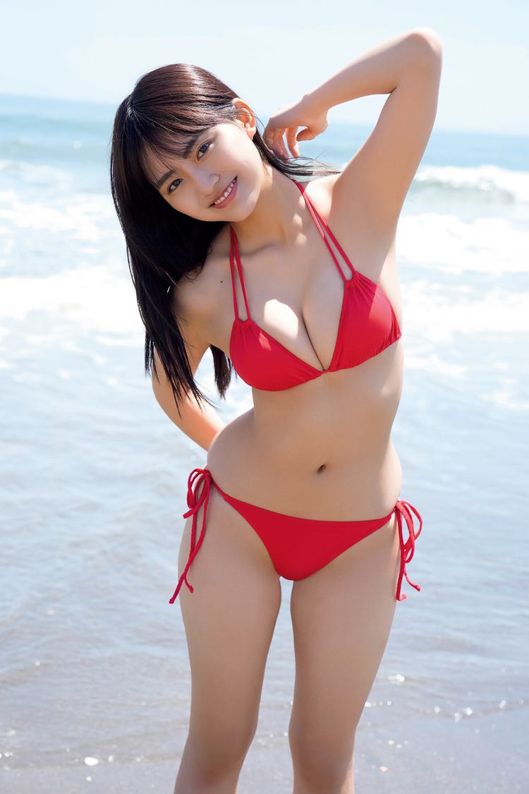 小芝風花　水着姿 