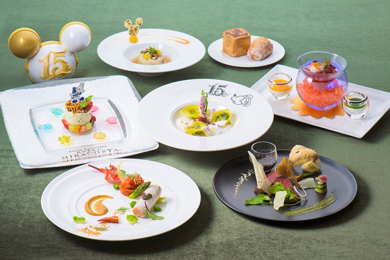 “プライベートダイニングプラン”メニュー／（C）Disney