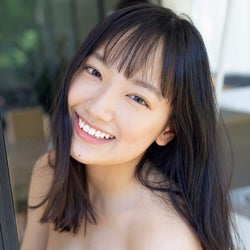 「福島美少女図鑑」坂口風詩、美ボディ披露で無邪気にはしゃぐ