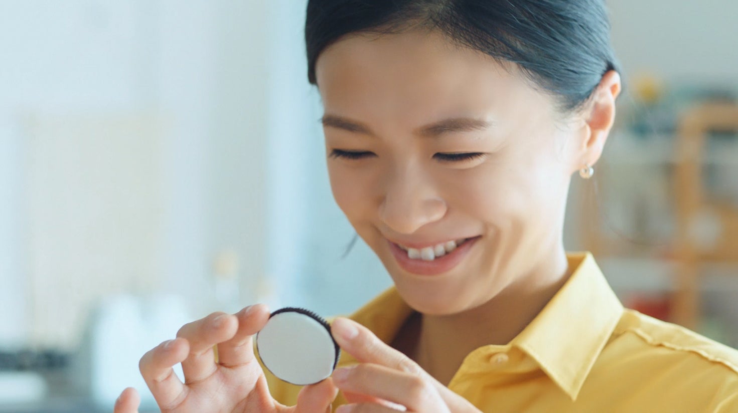 榮倉奈々／新CM「家族って、チームだ。」篇より（提供写真）