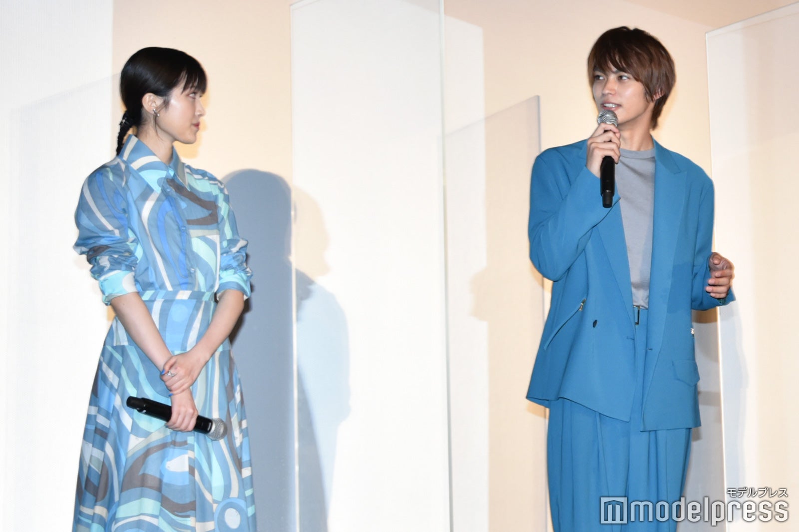 福本莉子、神尾楓珠（C）モデルプレス