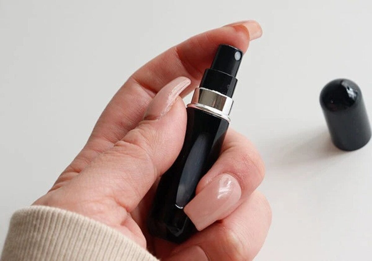 ダイソー　底部充填方式アトマイザー　使用例