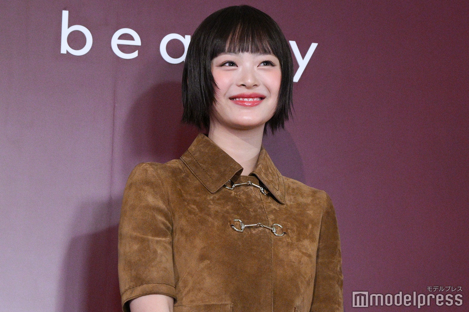 ハニ（C）モデルプレス