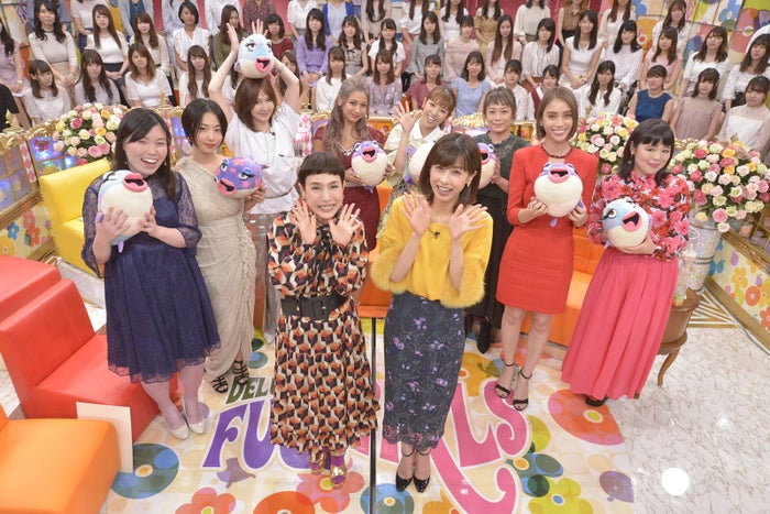 「妄想ふくらむフグ女たち」出演者(写真提供:読売テレビ)