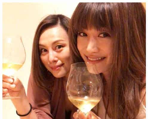 米倉涼子&ヨンア、美しすぎる夜会2ショットが話題