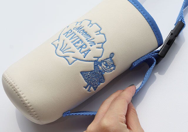 雑誌　付録　雑誌付録　人気　おすすめ　オススメ　宝島社　宝島　レビュー　便利　優秀　当たり　最高　今月号　予定　今月　2023　インレッド　Inred　8月号　ムーミン　2WAYボトルホルダー　ボトルホルダー　ペットボトルホルダー