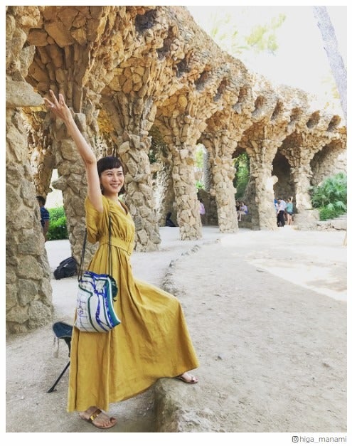 比嘉愛未、スペインでハイテンション　旅行を満喫