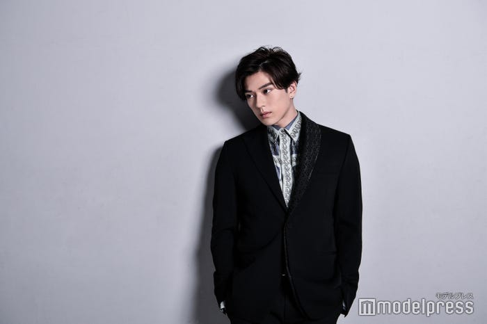 新田真剣佑(C)モデルプレス