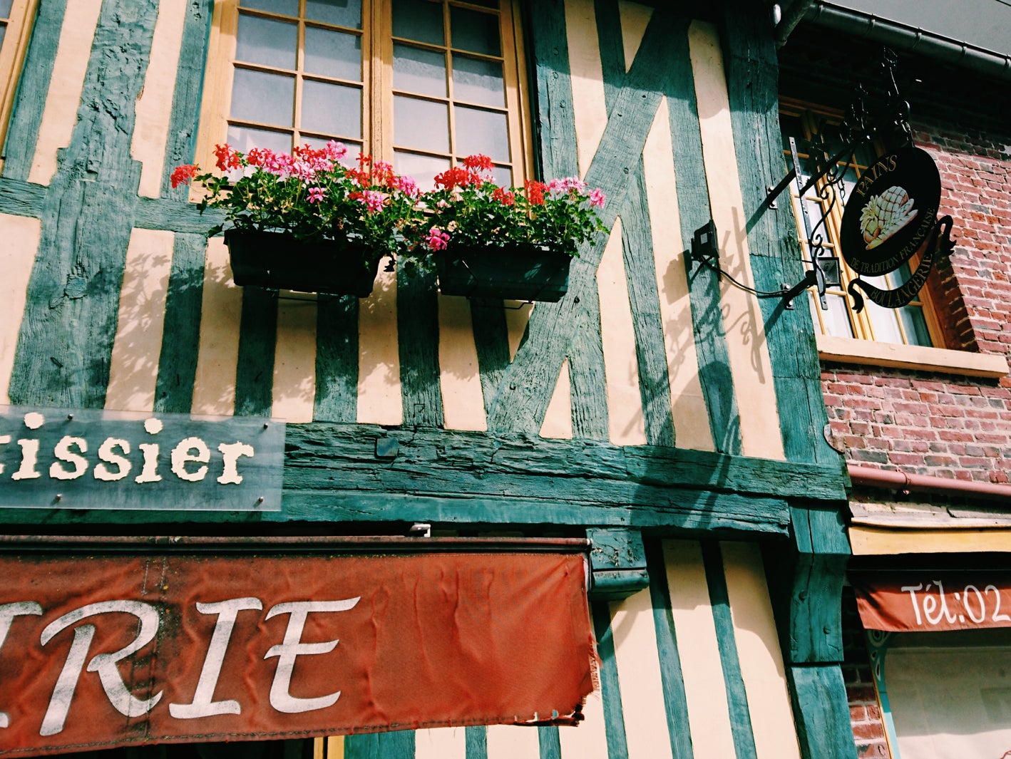 画像提供：所属事務所