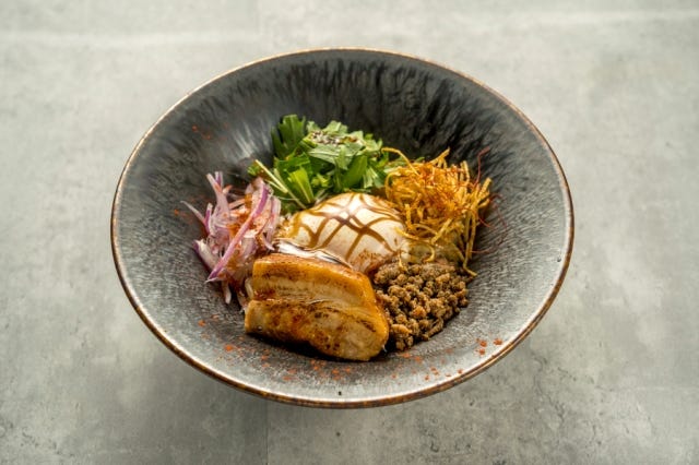 シェフのこだわりが光る「フレンチラーメン」が大阪初登場