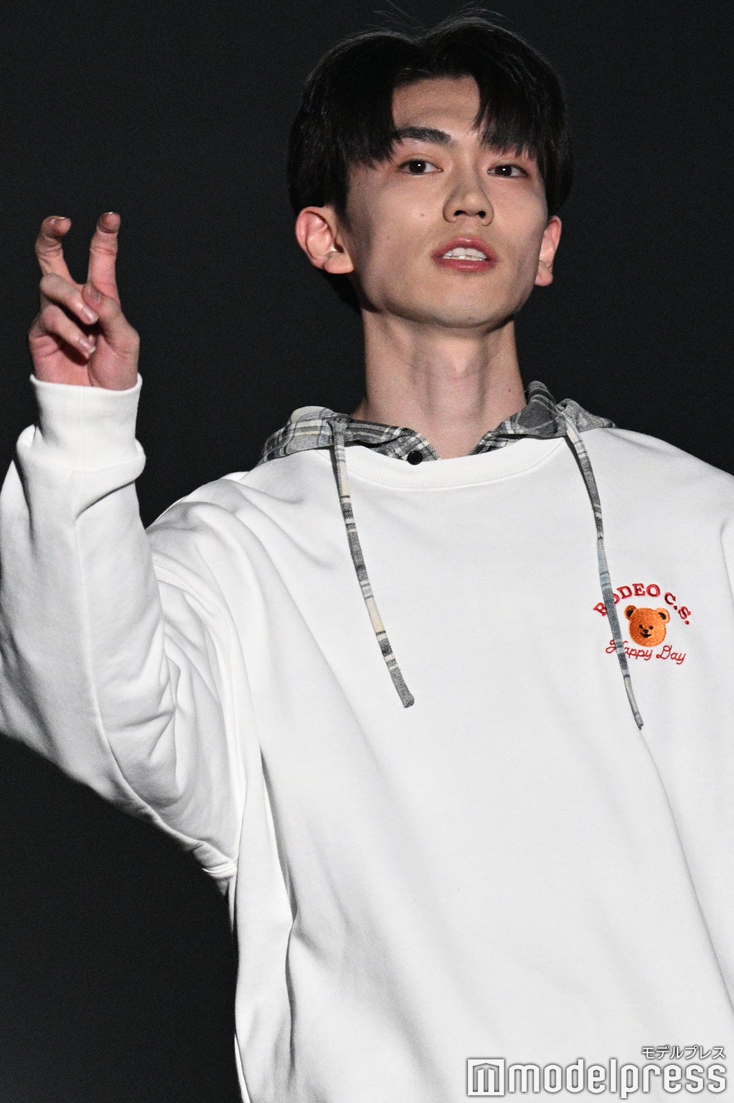 樋口幸平、 トップのポージングに「あざとい」「服もぷく顔も全部可愛い」の声 花柄カジュアルコーデでランウェイ【TGCあいち・なごや2026】