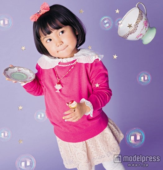 可愛すぎる と話題のグリーンダカラちゃん 姉妹でモデルデビュー モデルプレス