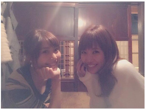 くみっきー＆佐野ひなこの仲良し女子会に「黄金コンビ」「やばい組み合わせ」