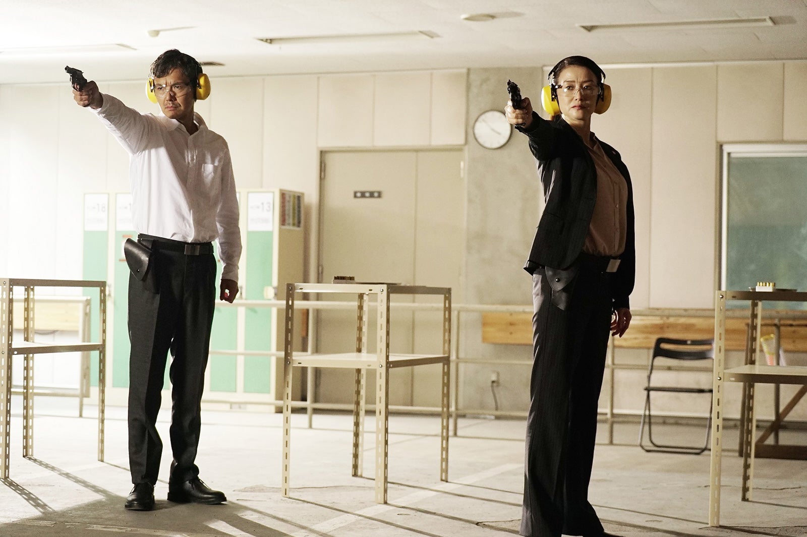 渡部篤郎、鈴木京香（C）テレビ東京