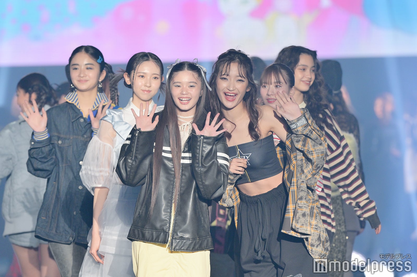 フィナーレの様子（C）モデルプレス
