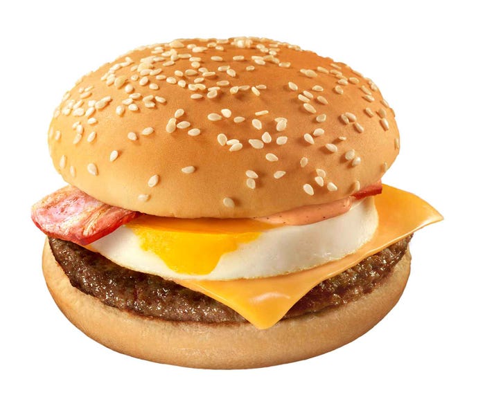 チーズ月見/画像提供:日本マクドナルド株式会社