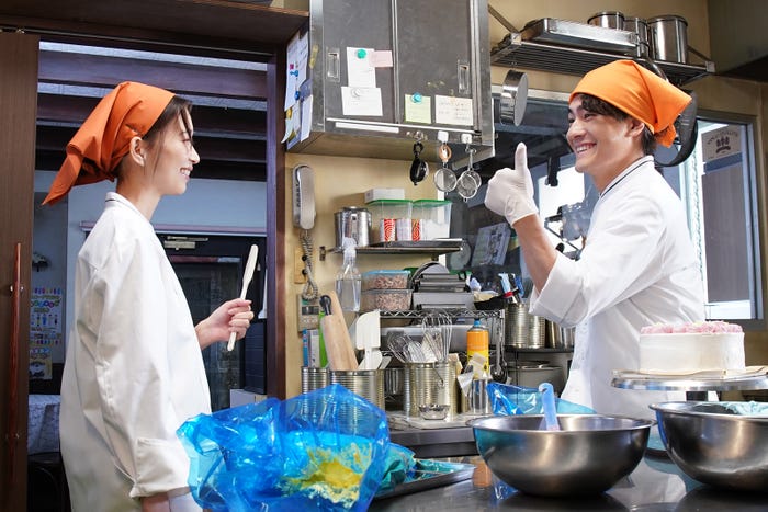 森川葵、森本慎太郎「街並み照らすヤツら」第7話より(C)日本テレビ