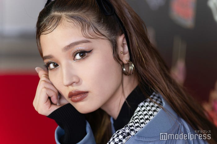 イメージチェンジ前のせいら(C)モデルプレス