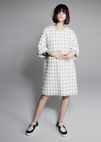 FACETASM／DRESS ￥40.000、SHOES ￥45.000（C）TOPLOG