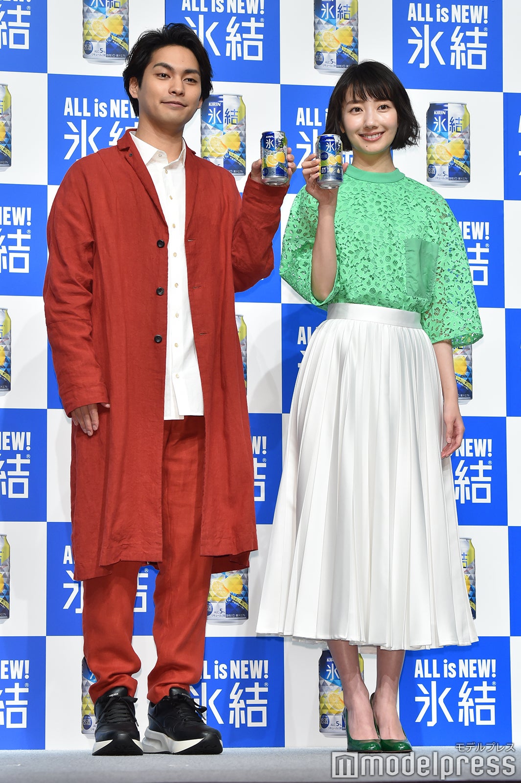 柳楽優弥、波瑠（C）モデルプレス