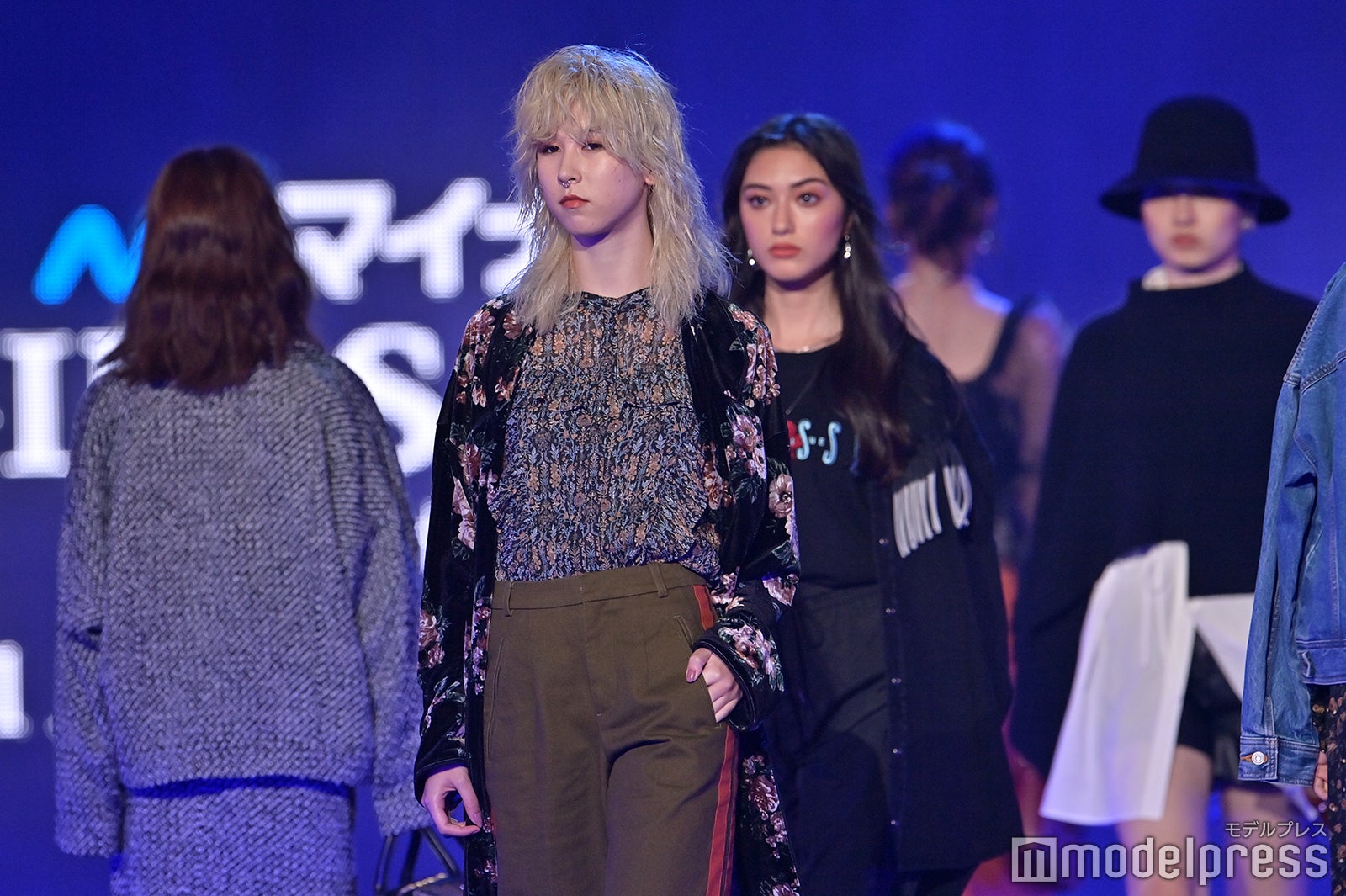 （C）モデルプレス