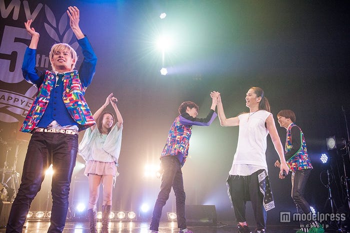 超特急がTRFとコラボ