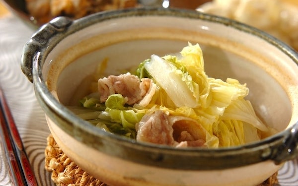 白菜と黄身おろしの相性バツグン、おつまみにもなる「白菜の酒蒸し」