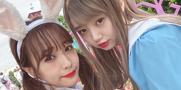 江野沢愛美 前田希美 ディズニーで 不思議の国のアリス コスプレ披露 天使 永久保存版 と絶賛の声 モデルプレス 江野沢愛美 前田希美 ディズニーで 不思議の国のアリス コスプレ披露 天使 永久保存版 と絶賛の声 モデルプレス