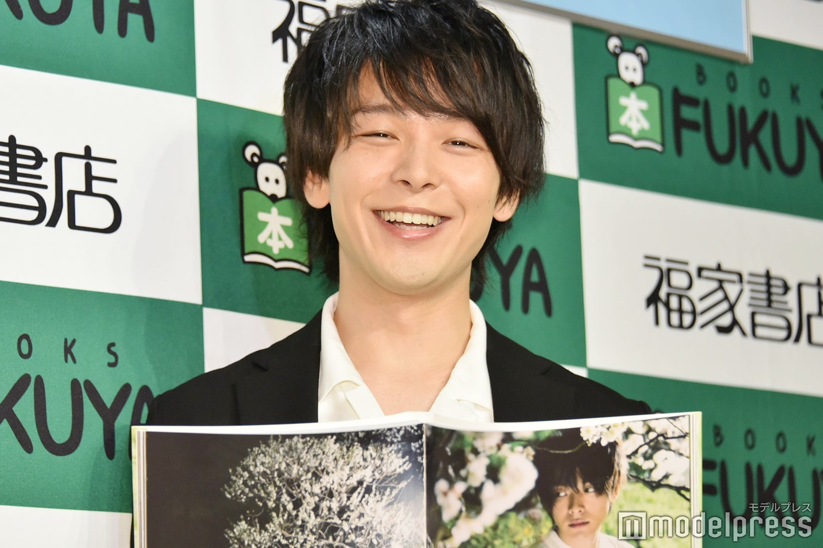 中村倫也（C）モデルプレス