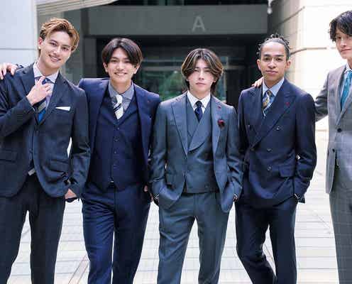 Aぇ! group、スーツ姿でオフィスラブ熱演  SUPER EIGHT村上信五との激アツエピソードも