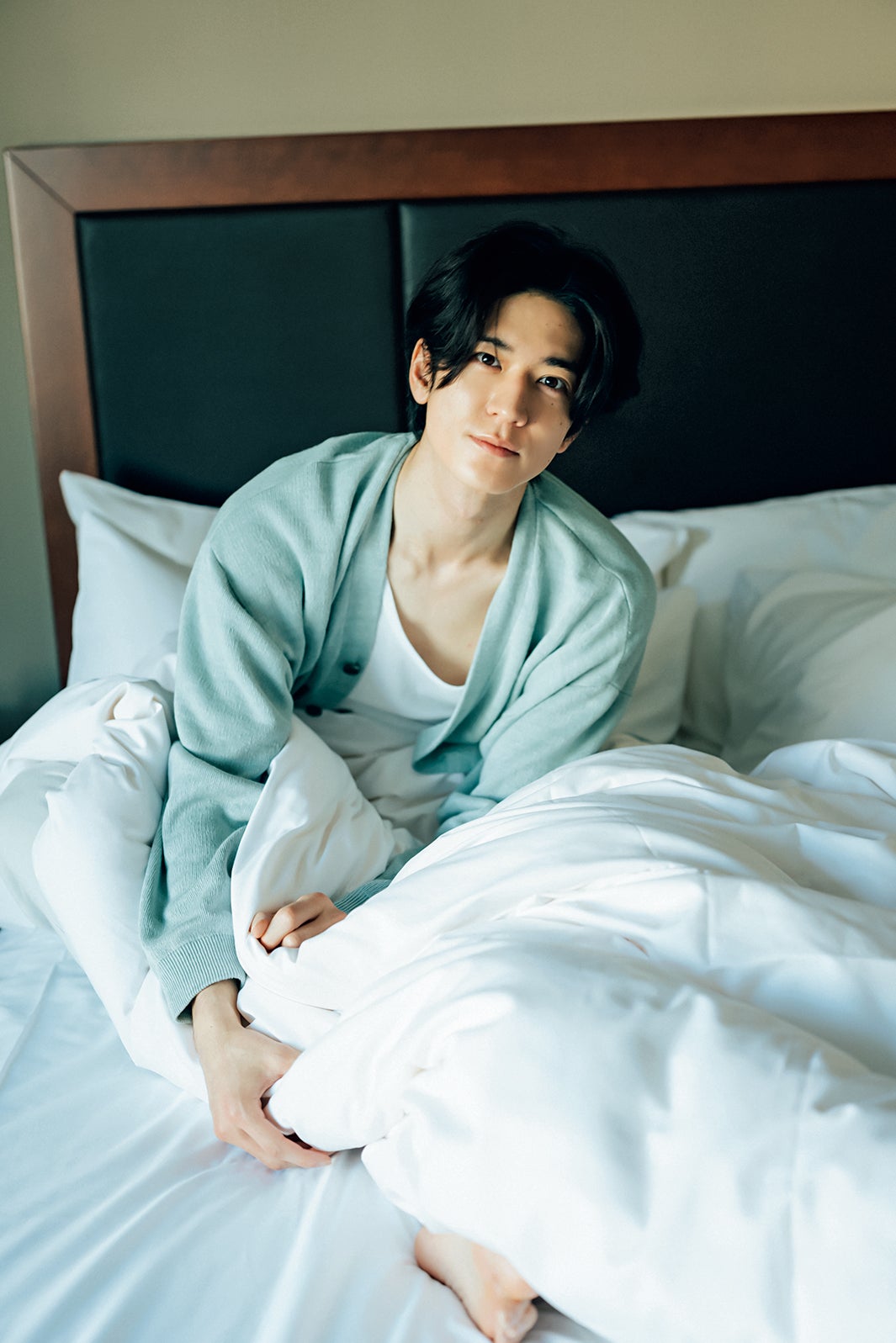 Hey! Say! JUMP中島裕翔、撮影でカメラマンとベッドイン　小学校のモテエピソードも明かす