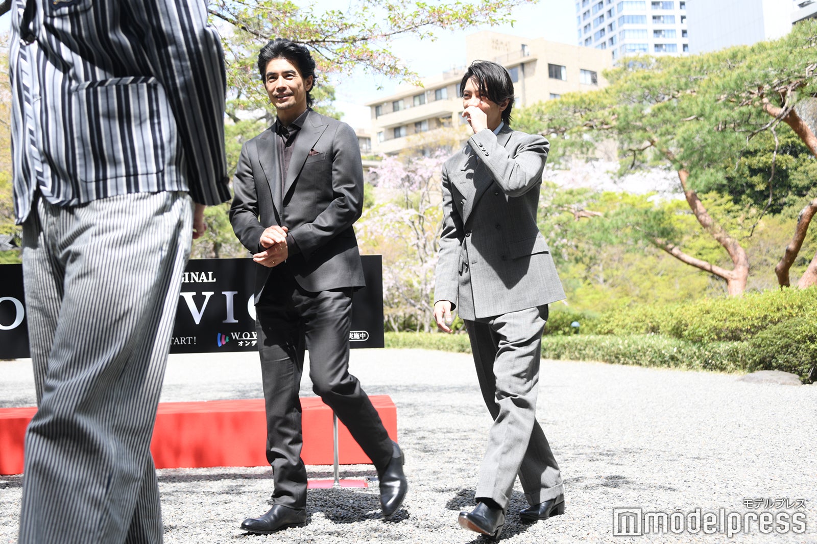 伊藤英明、山下智久（C）モデルプレス