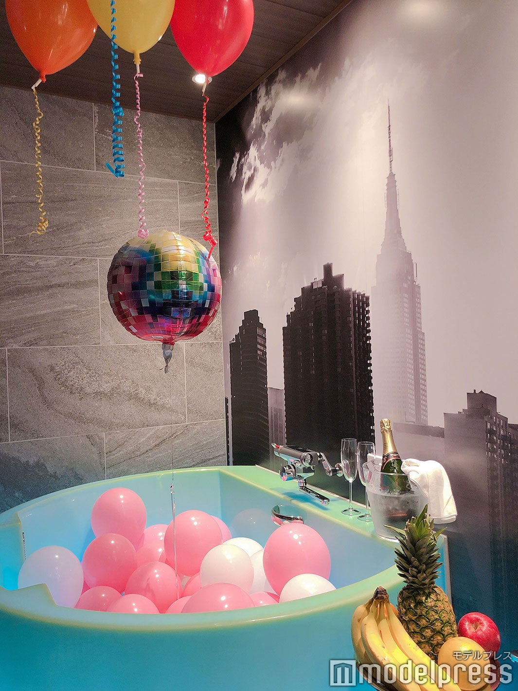 HOTEL REX（C）モデルプレス