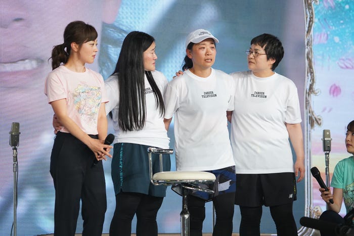 近藤春菜、いとうあさこ、よしこ、水卜麻美(C)日本テレビ