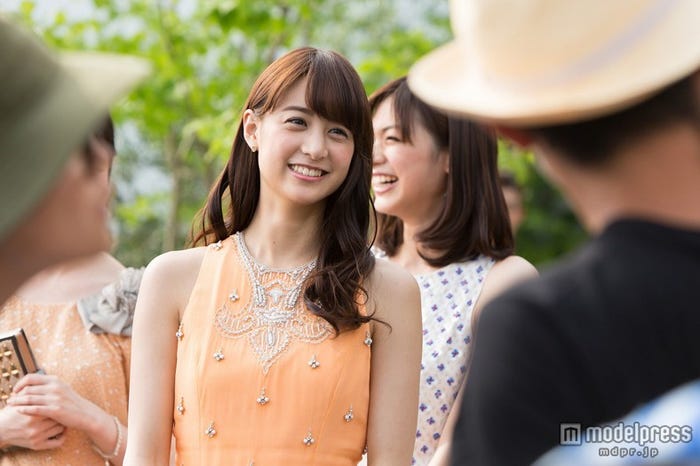 山本美月/新CM「瞳の輝きプロデュース」篇より