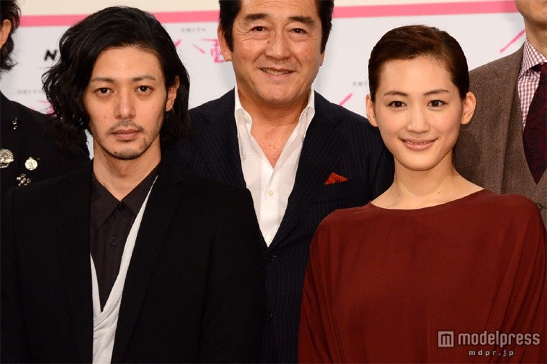 綾瀬はるか、オダギリジョーと夫婦に！「声がとても魅力的」