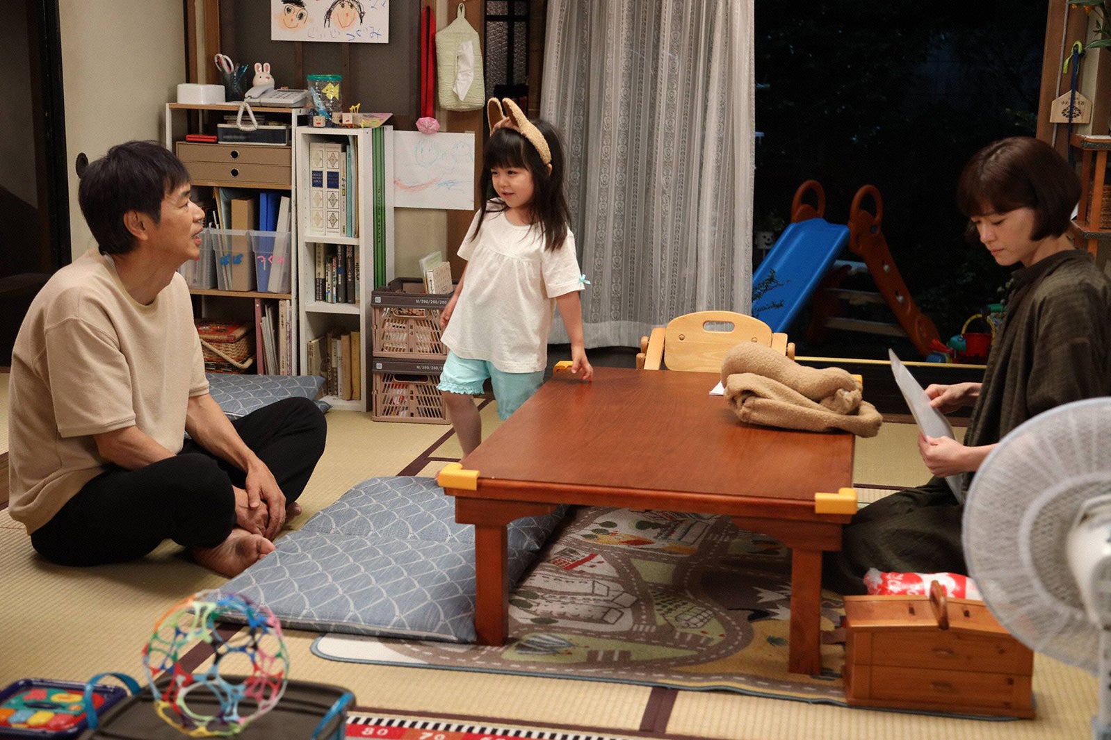 上野樹里・加藤柚凪・時任三郎／「監察医 朝顔」第10話より（C）フジテレビ