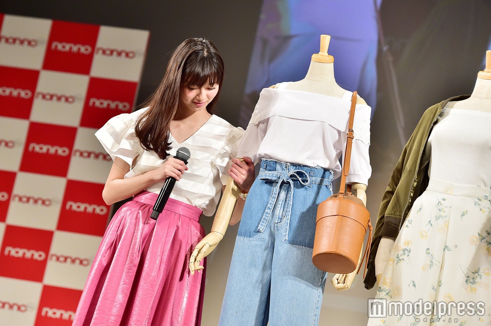 （C）モデルプレス