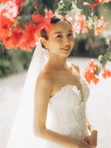 テレビ西日本アナ・浜﨑日香里、ウエディングドレス姿でハワイ挙式報告「間違いなく人生で1番幸せ」