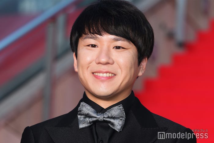 秋山寛貴(C)モデルプレス