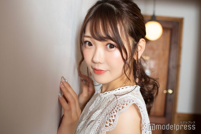 hitomi(C)モデルプレス