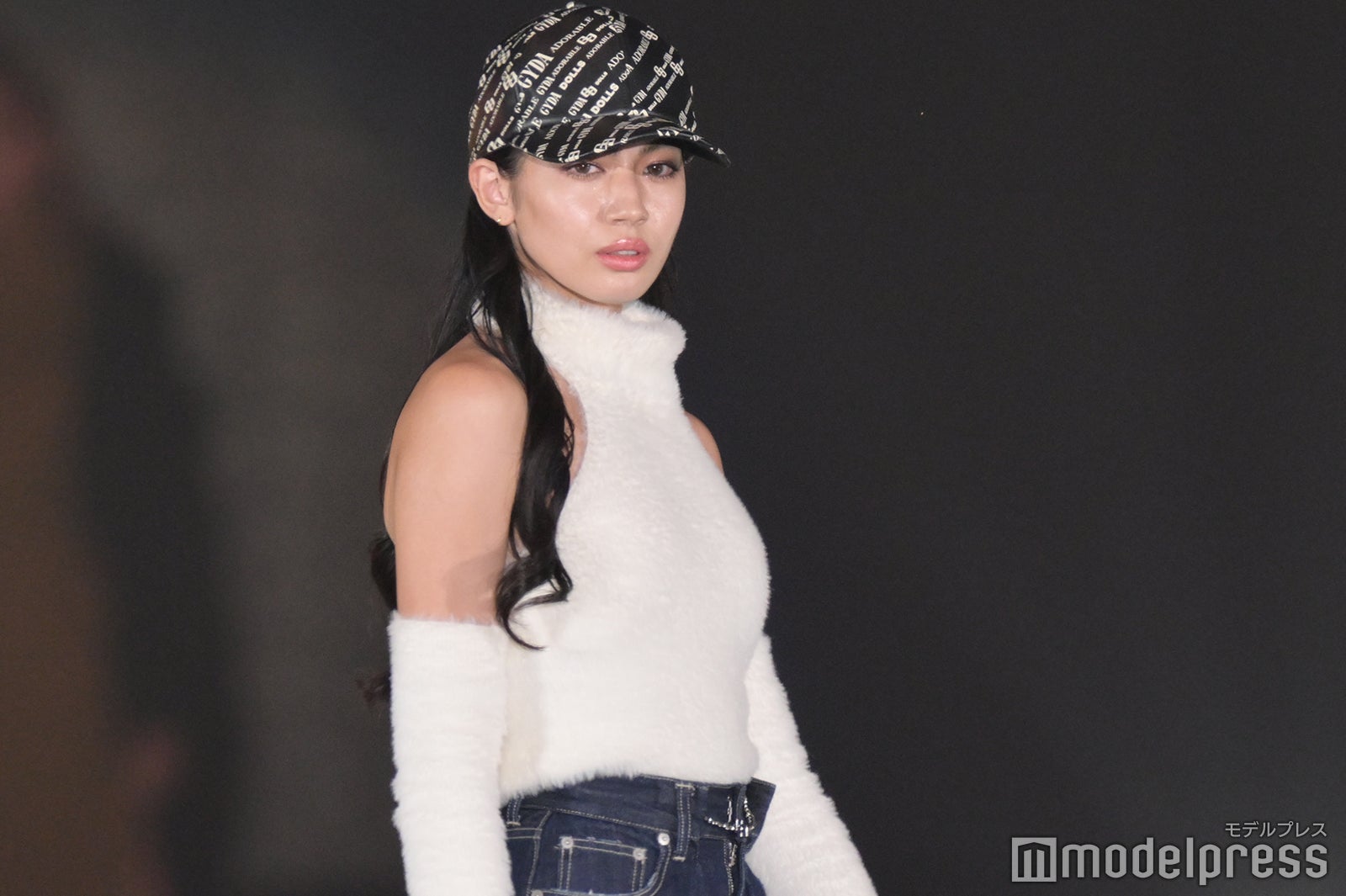 （C）モデルプレス