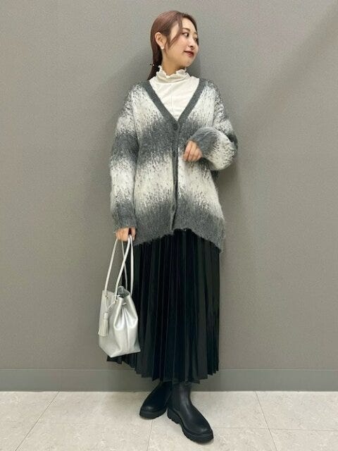 モノトーン コーデ 秋 モノトーン コーデ 秋