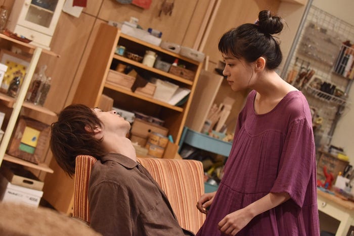 横浜流星、奈緒/「あなたの番です」第17話より(C)日本テレビ